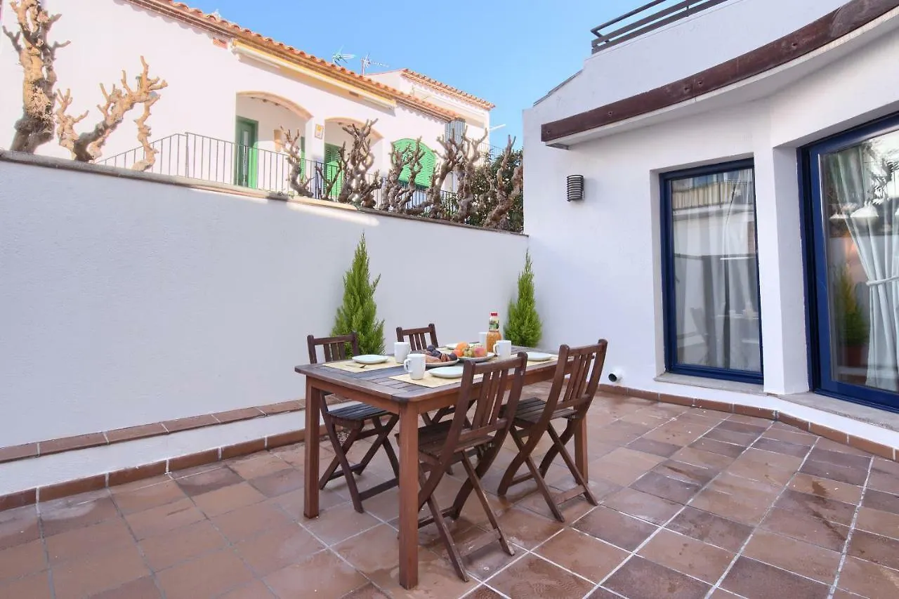 Apartamentos Llafranc Mar 0*,  Spain