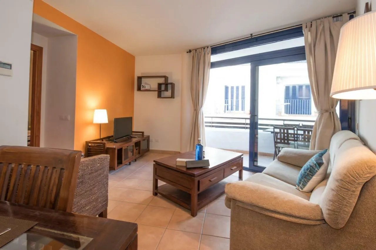 Apartment Apartamentos Llafranc Mar Spain